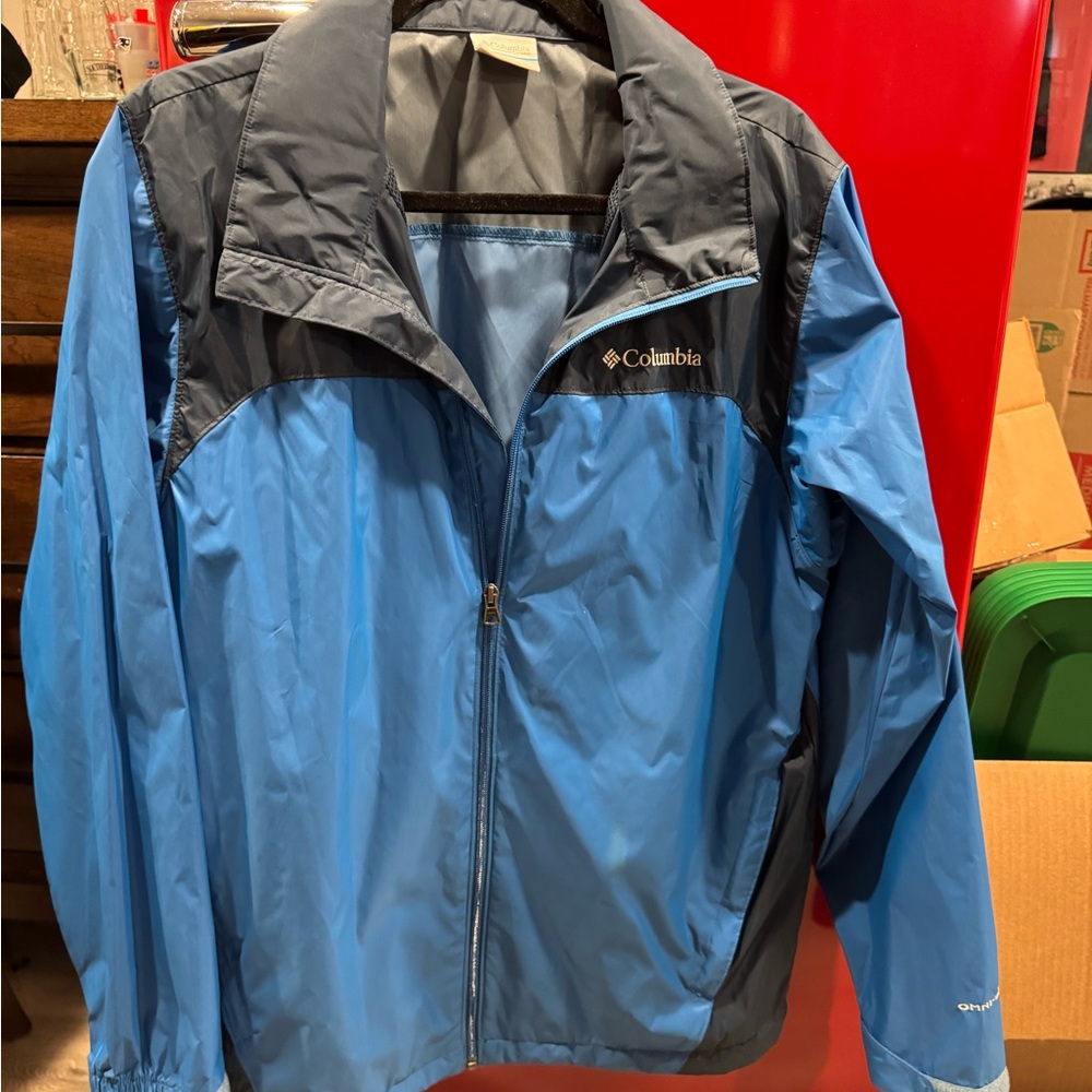 Columbia Windbreaker